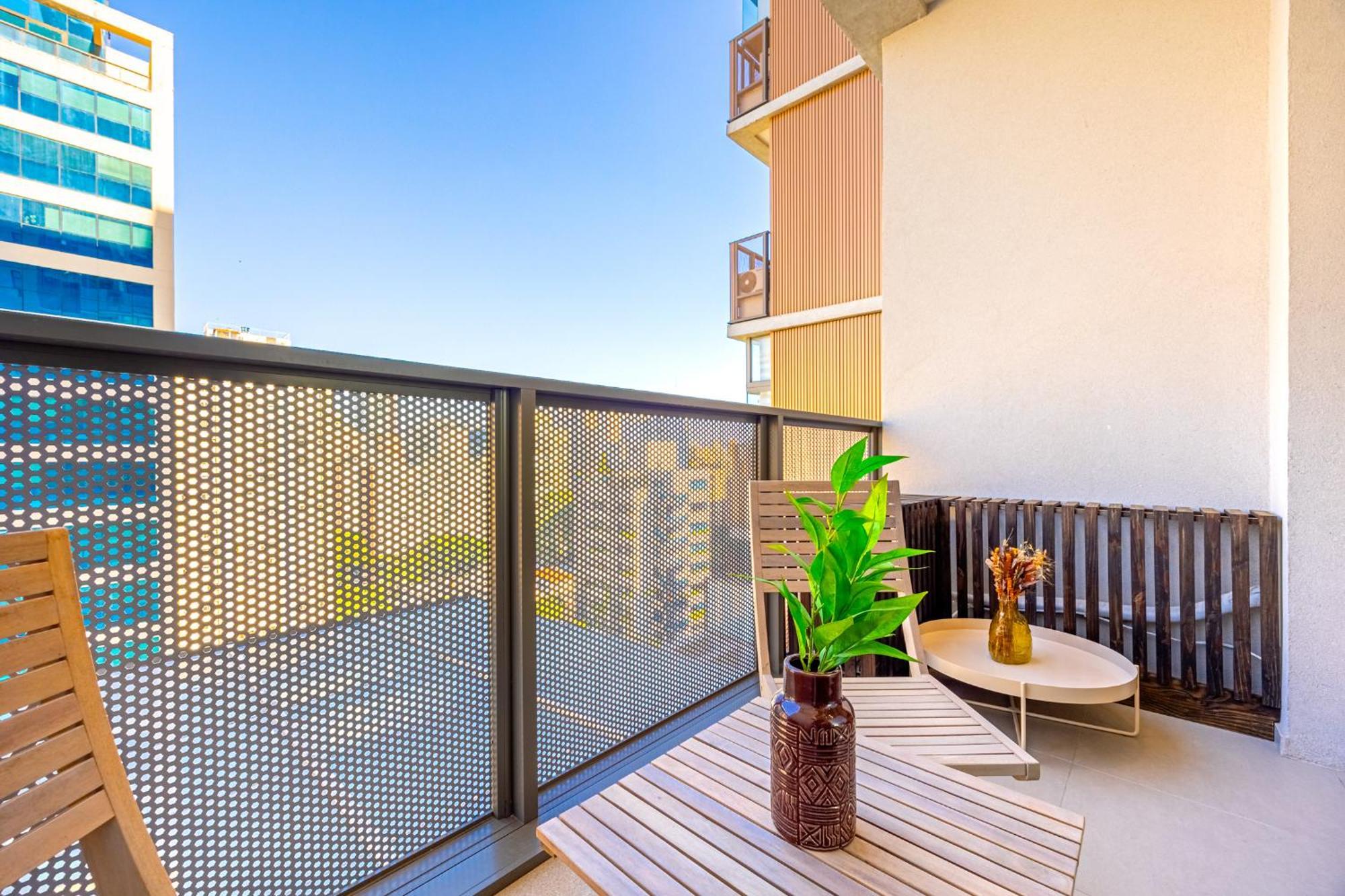 East Star - Belo Com Mezanino Em Moema - Lv01i Apartamento *